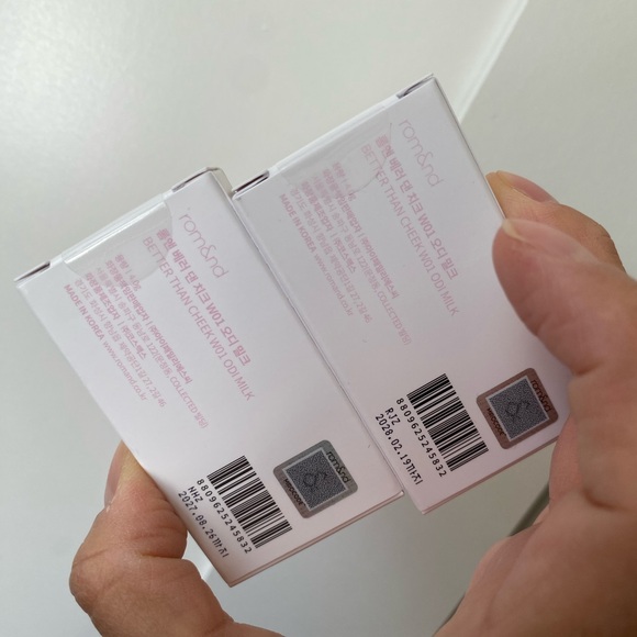 Rom&nd NWT Duo - Better than cheek, W01 Odi Milk, 4g. - Picture 6 of 7